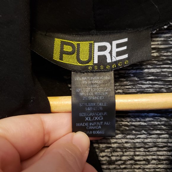 Asymmetrical hem cowl neck top - Picture 2 of 6